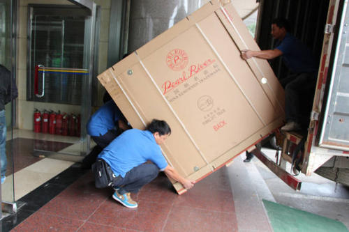 青河钢琴贵重工艺品无忧运