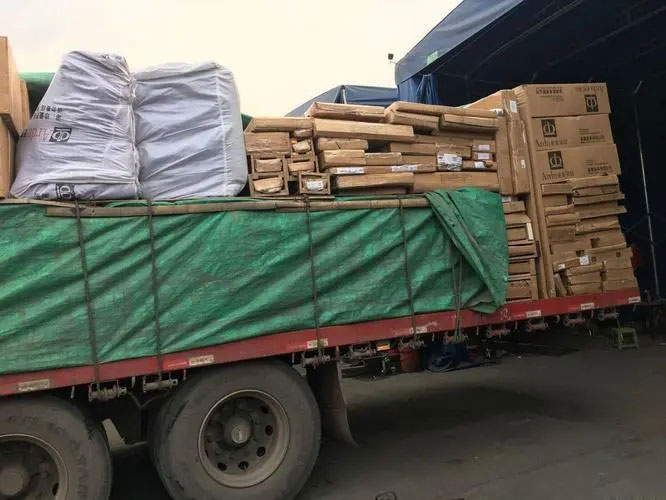 青河家具托运